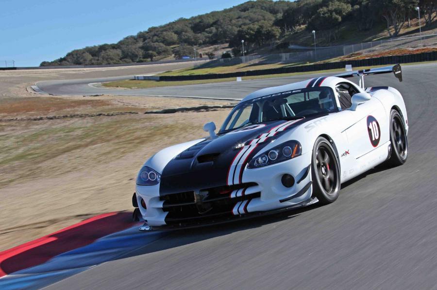  Dodge Viper SRT10 ACR-X 2010 года  (фото 7 из 13)